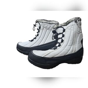 Women's‎ Sporto Size 9 White and Black Winter Boots